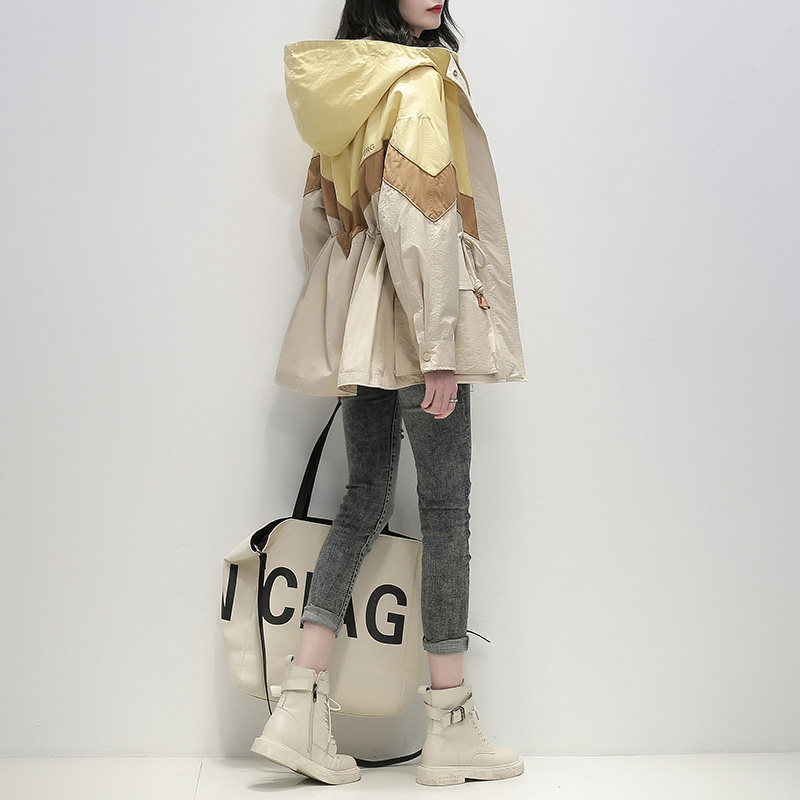 风衣女短款2020年秋装新款韩版宽松时尚撞色拼接气质绣花收腰外套