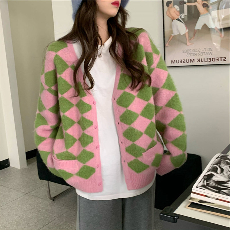 스웨터 여성 2024 가을 겨울 새로운 스타일 두꺼운 긴팔 유행 카디건 버튼 마름모 루즈 탑 자켓 여성용