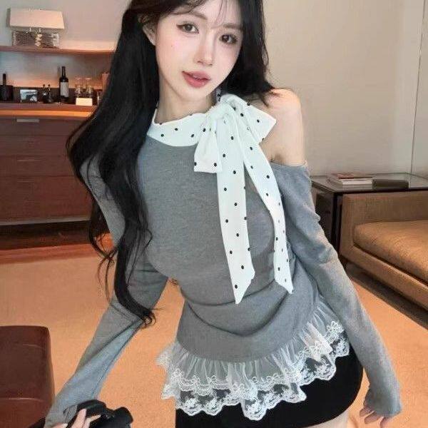 甜美露肩波点蕾丝拼接显瘦T恤