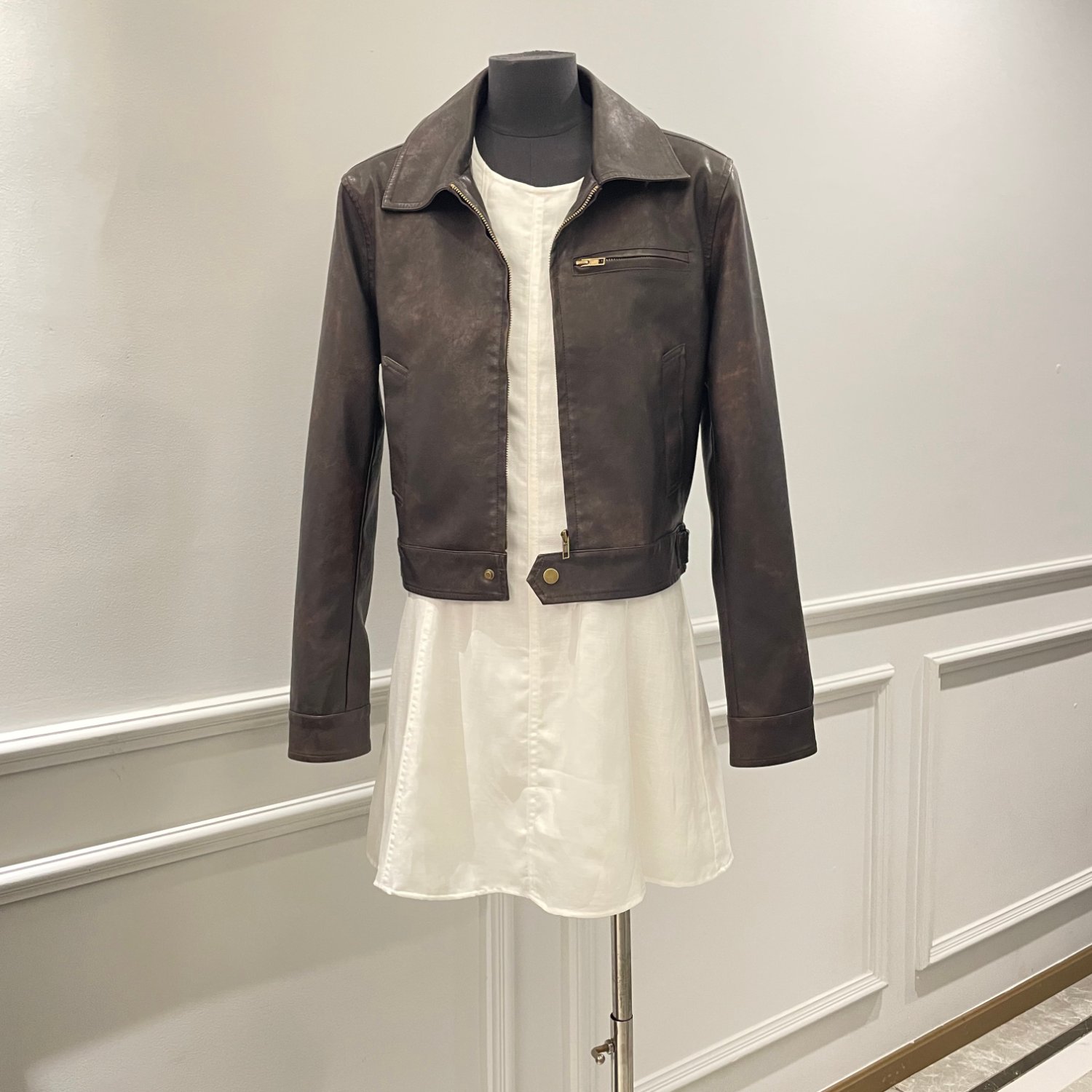 SUNONEONE 酷飒风美式短款皮衣外套女早秋修身PU复古机车夹克上衣