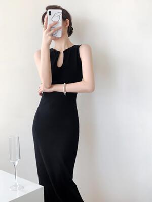 性感冰丝针织吊带背心长裙