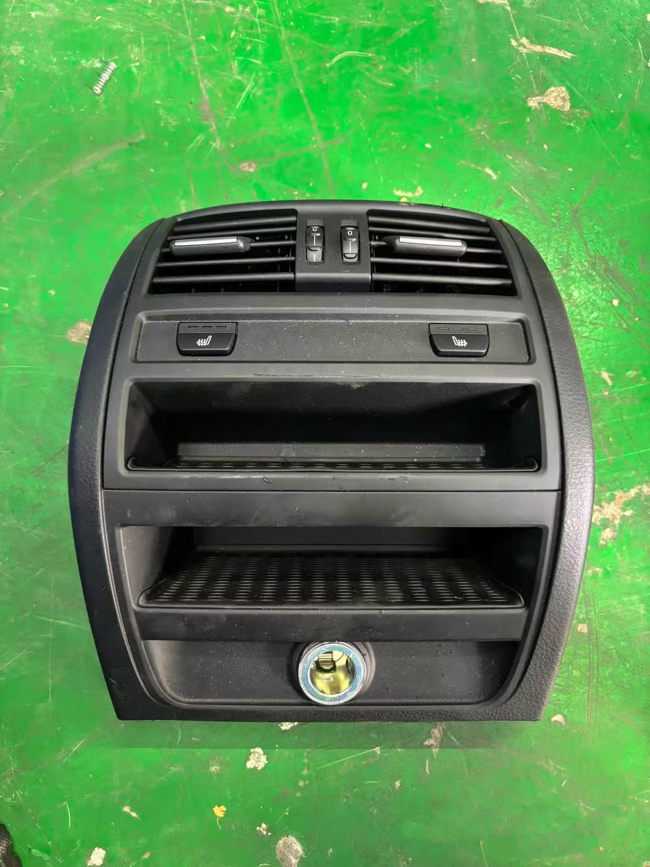 适用宝马5系F18后排出风口520 523空调面板外框总成 座椅加热开关