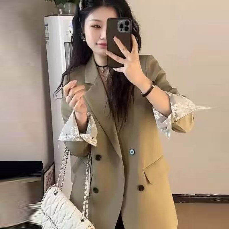 灰色翻边蕾丝袖西装外套女2026春秋新款小众设计感休闲西服上衣潮