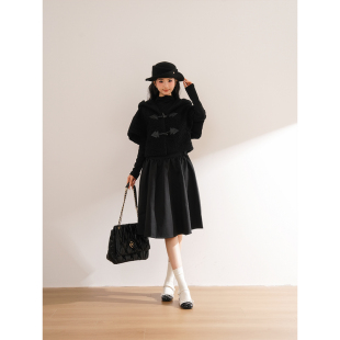 法式 简约内搭牛角扣外套时髦半身裙小众三件套 复古暗黑甜妹风套装