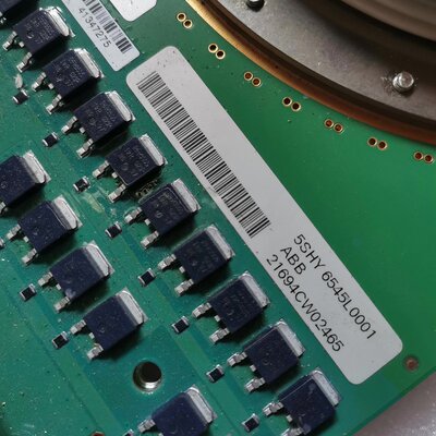 议价ABB变频器板卡5sxe10-0181，，型号参照图片三相，