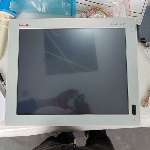 议价力士乐触摸屏，型号CPP19.1ACA-4G0NN-B2D-