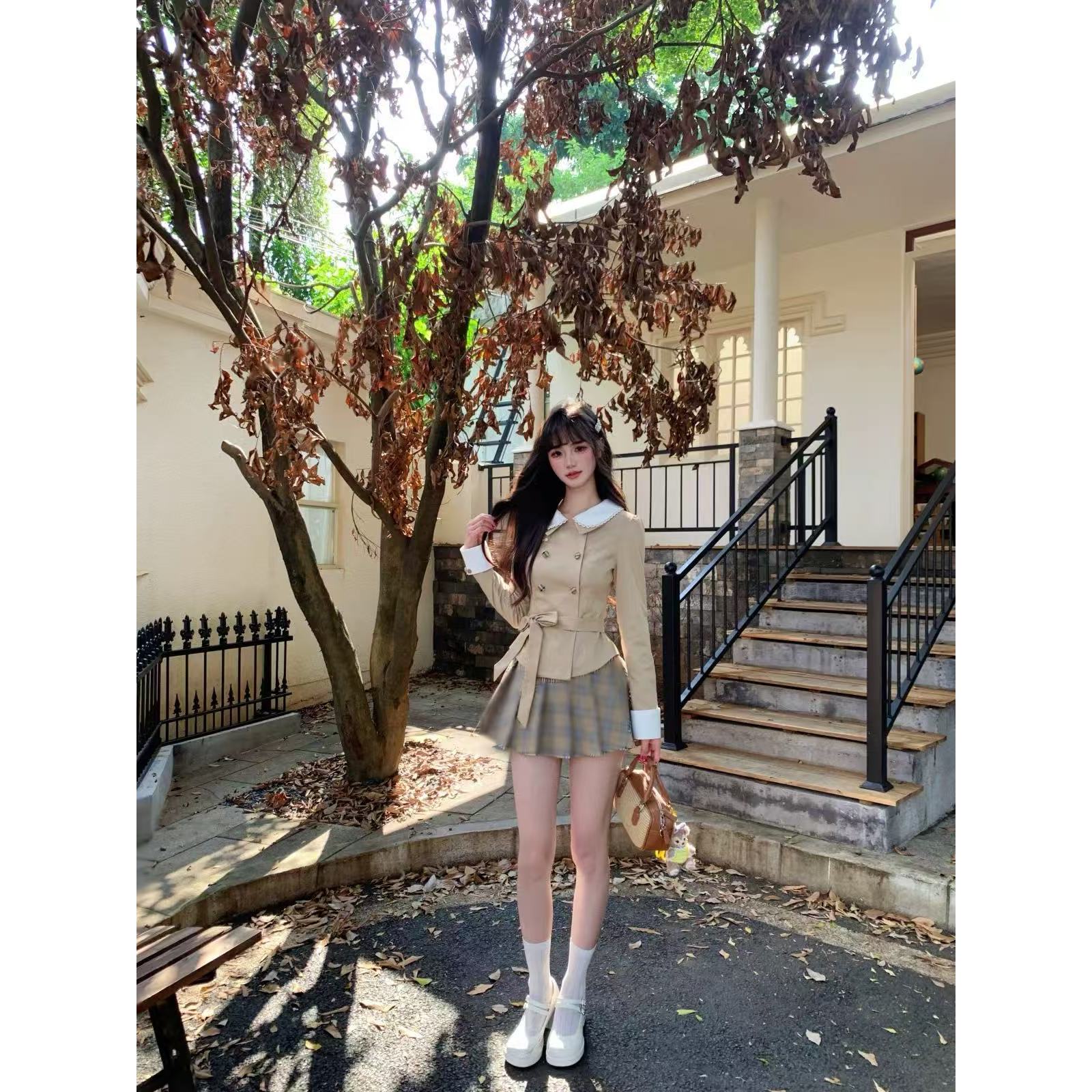 越韩小鱼 英伦千金 法式娃娃领收腰风衣外套格纹百褶裙两件套装女