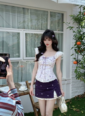 越韩小鱼 清新紫韵 法式收腰显瘦紫色碎花上衣高腰紫色半裙两件套