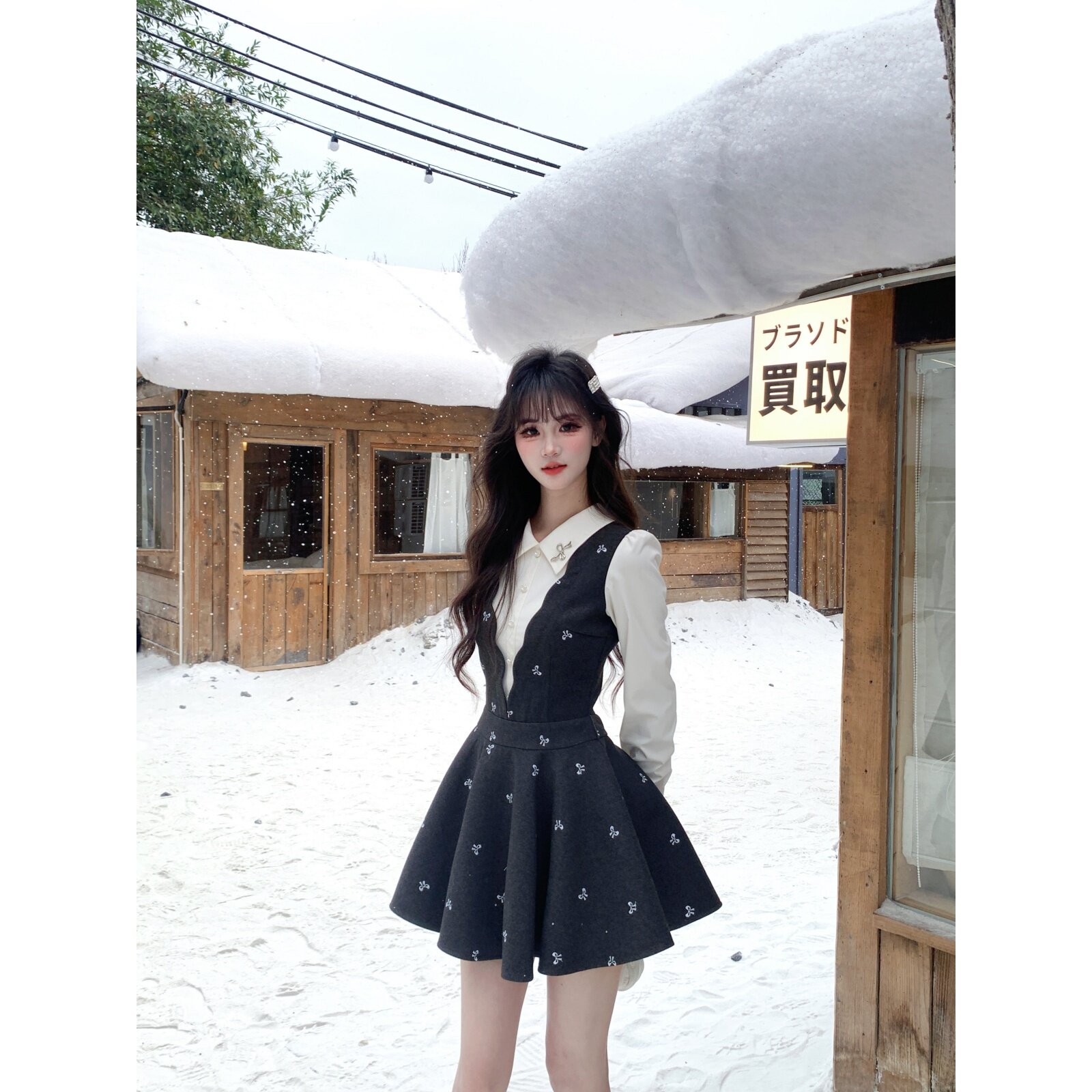 越韩小鱼 韩系千金 假两件呢子连衣裙刺绣蝴蝶结法式蓬蓬短裙女冬