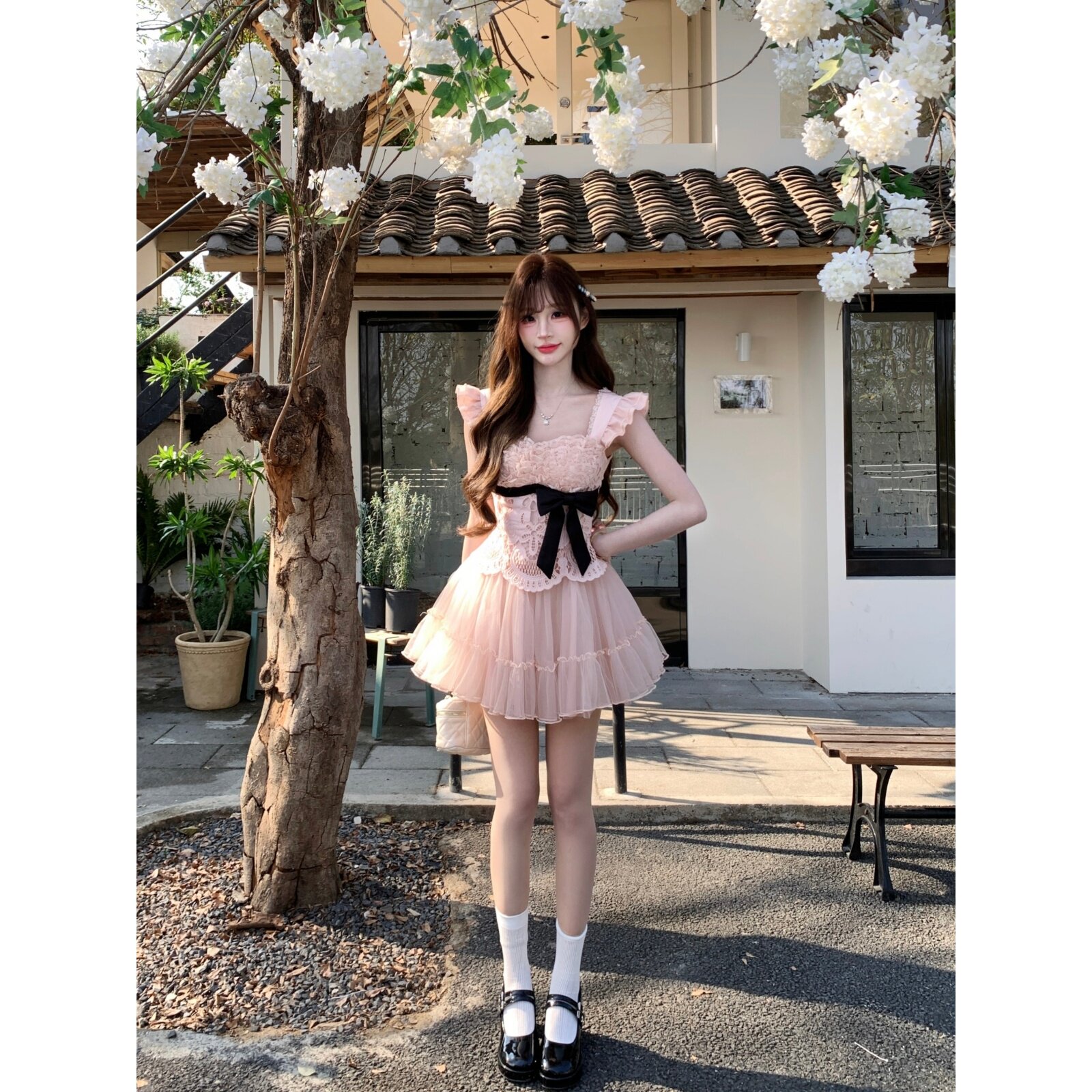 越韩小鱼Musefish 爱与诗集 法式重工蕾丝蓬蓬公主裙收腰连衣裙女