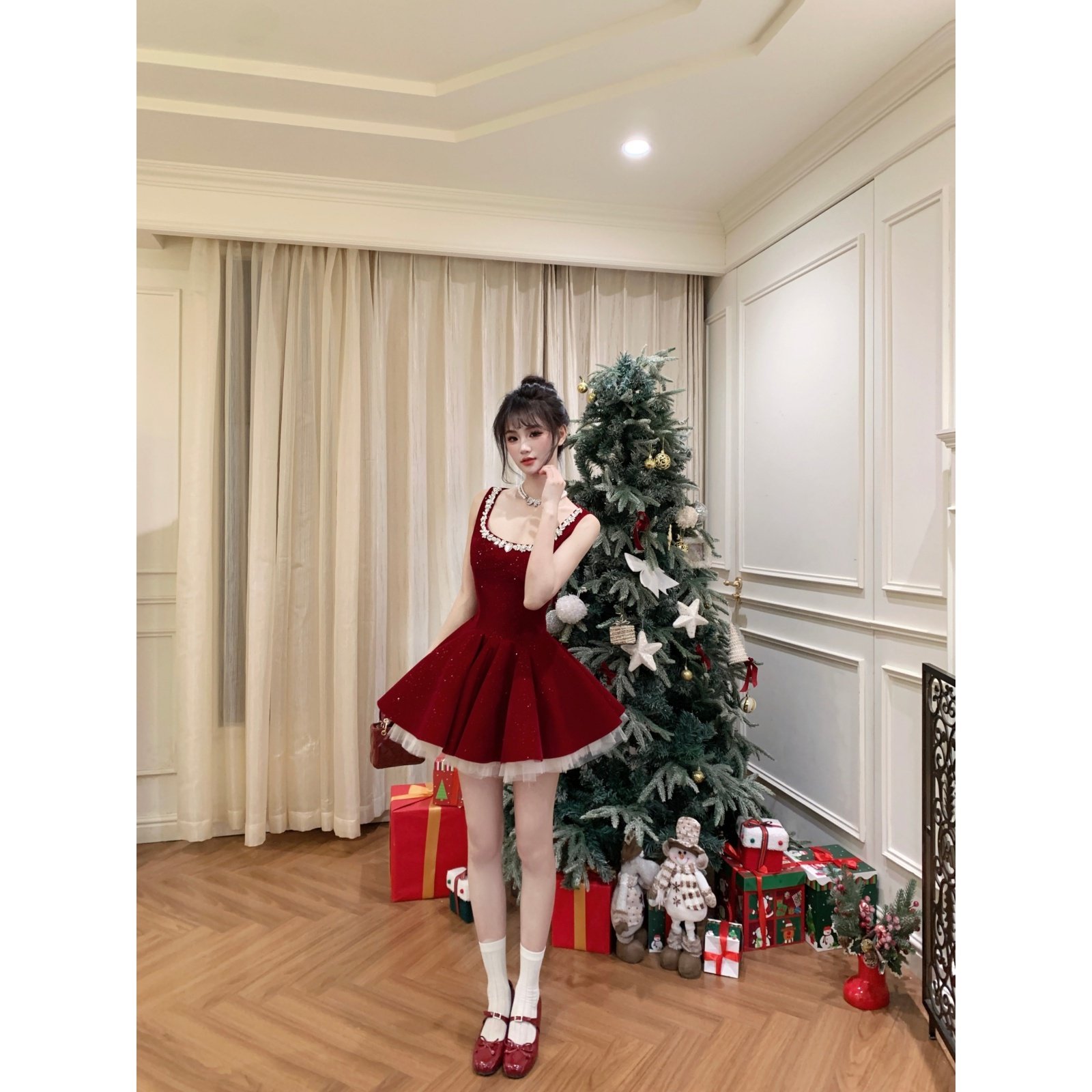 越韩小鱼 心动圣诞夜 千金风细闪镶钻丝绒连衣裙重工圣诞战袍套装,女装/女士精品,时尚套装,淘宝优惠券,粉丝福利购,淘宝优惠卷