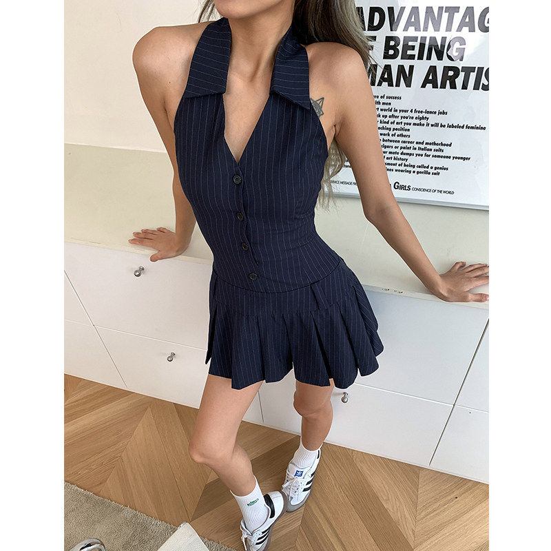 DiscoGlam 挂脖条纹百褶连衣裙辣妹新款V领无袖短款性感露背女夏