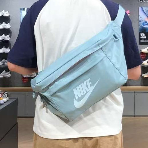 Nike耐克大容量健身斜挎腰包