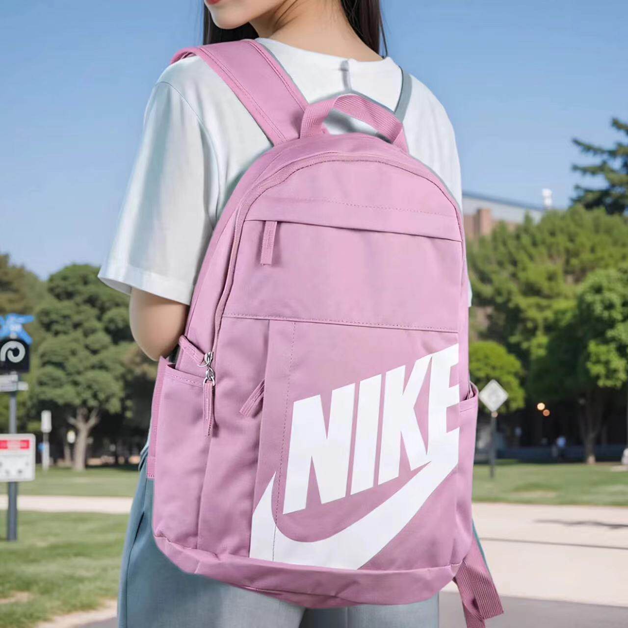 耐克双肩包女2026新款旅行轻便背包男士简约女大学生nike学生书包