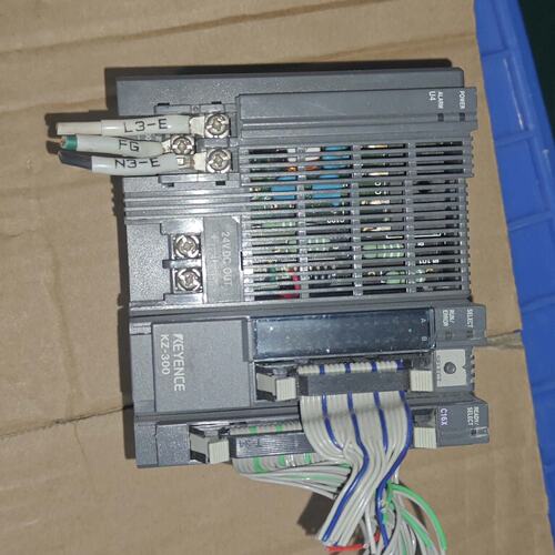 议价KEYENCE PLC控制器一套，型号KZ-300、K可维修