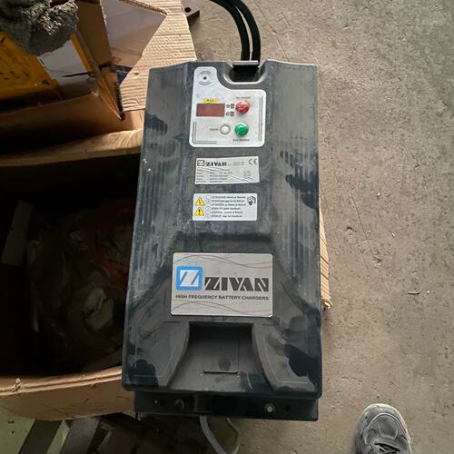 议价ZIVAN变桨充电器：可维修