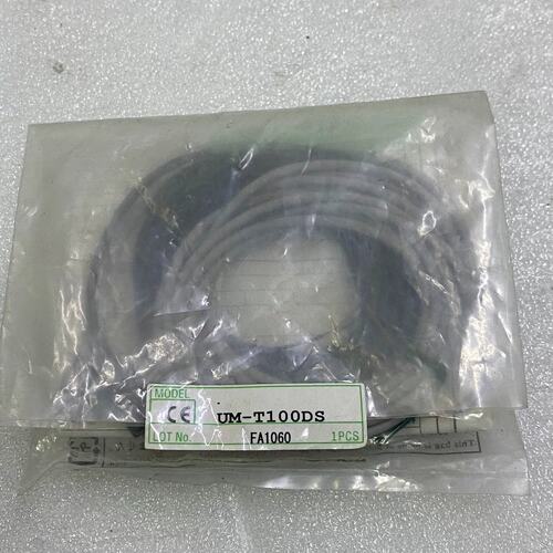 议价UM-T100DS仓库余货一对，竹中对射传感器，正品，袋可维修