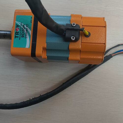 议价台湾泰映伺服电机9B200P-DM 货200w 具体可维修