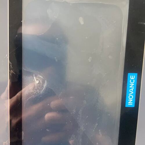 议价触摸屏 IT6070T，实物拍摄，成色如图，功能包好，需可维修