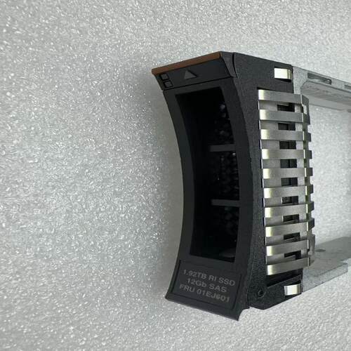 议价IBM 01EJ601 V5000G2 1.92T可维修
