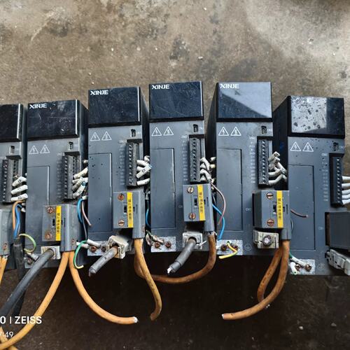 议价信捷伺服驱动器DS5E-20P7-PTA，0.75KW，成色可维修