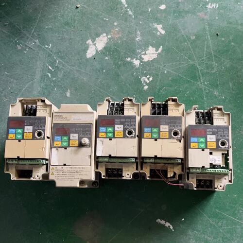 议价变频器3G3JV-AB004，A2004，可维修