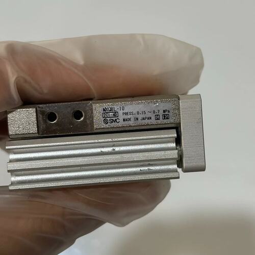 议价MXQ8L-10气缸，成色漂亮，可维修