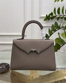 莫奈女包新款 高品质Gabrielle牛皮手提包M扣单肩翻盖斜挎包