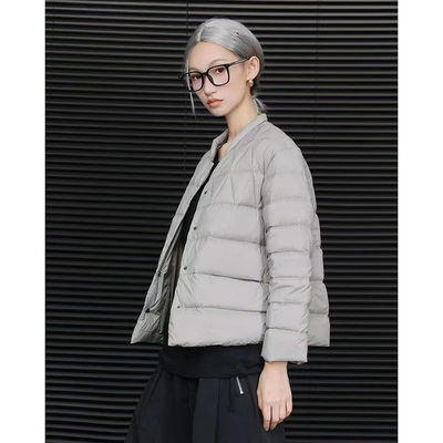 新国标90白鸭绒轻薄羽绒服女薄款2024年新款时尚立领短款保暖外套