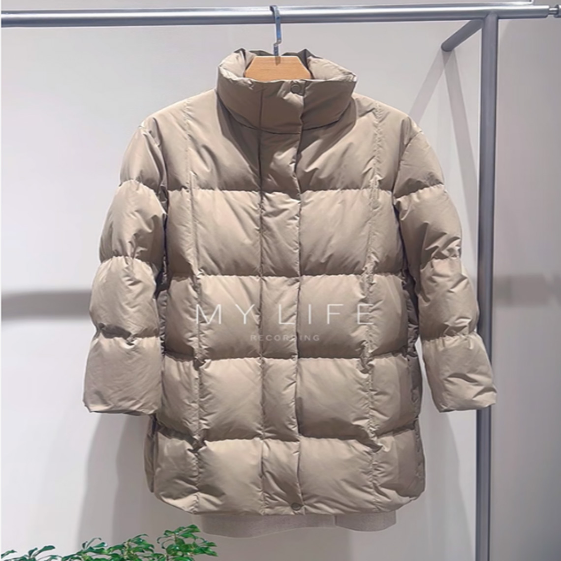 方格鹅绒立领落肩袖GWRAJ45116A