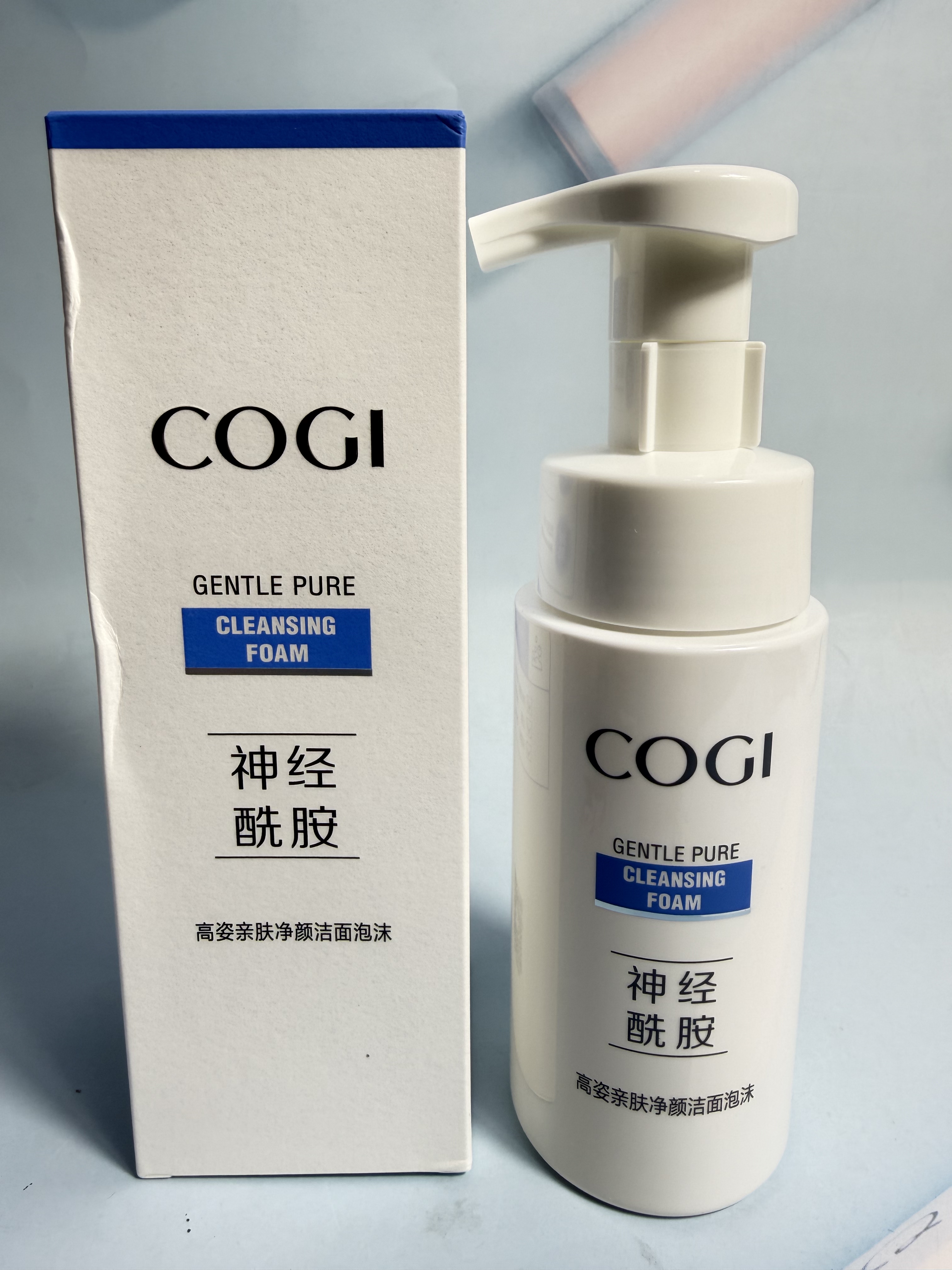 高姿亲肤净颜洁面泡沫深入清洁毛孔洗净多余脂肪灰尘等脏污