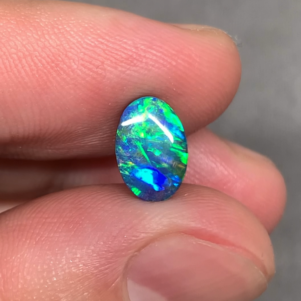 澳洲天然欧泊蓝绿金彩铁欧泊戒指吊坠定制1.38ct  9.2*6.2*2.8mm