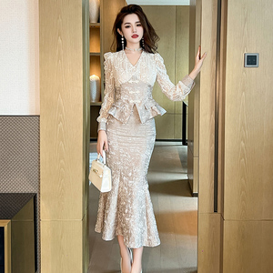 小香风气质连衣裙女春季2026年新款法式高级感鱼尾半身裙两件套装