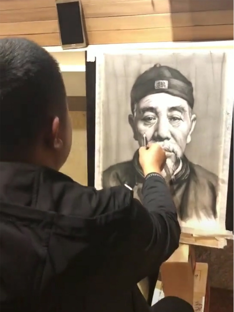 人物素描碳画像定制真人照片手工头像定制/手绘真人漫