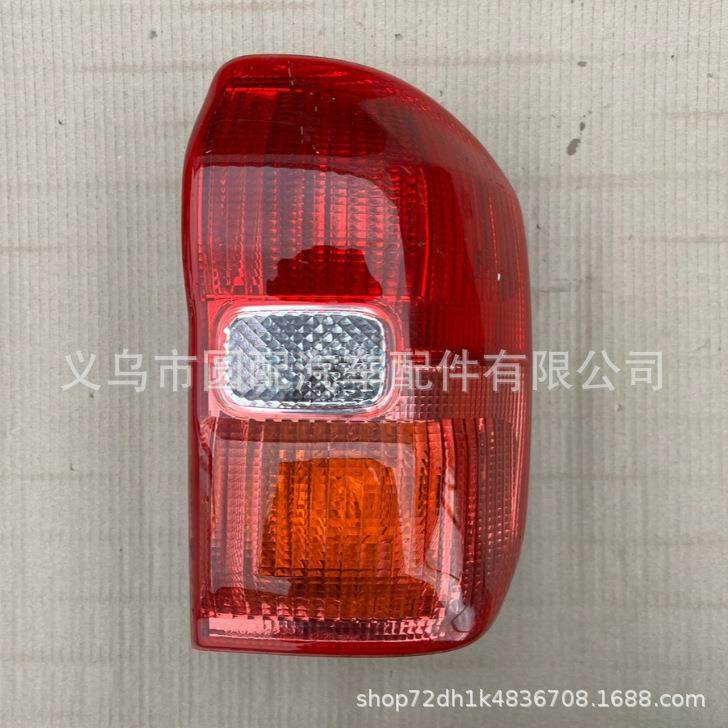 跨境热销外贸RAV4 2000-2003 XA20 尾灯 红色 汽车后灯含线束