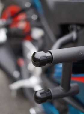 适用雅马哈YZF-R3摩托车保险杠护杠改装防摔杠配件 快拆支架边包