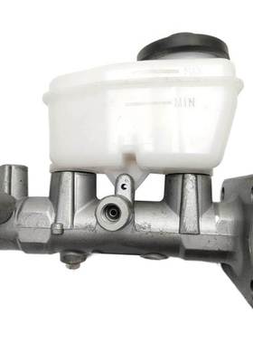 47201-60570 汽车制动总泵刹车总泵 适用于丰田LAND CRUISER