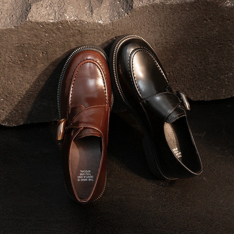 新款英伦风乐福鞋小皮鞋复古圆头一脚蹬深口小众手工真皮百搭女鞋