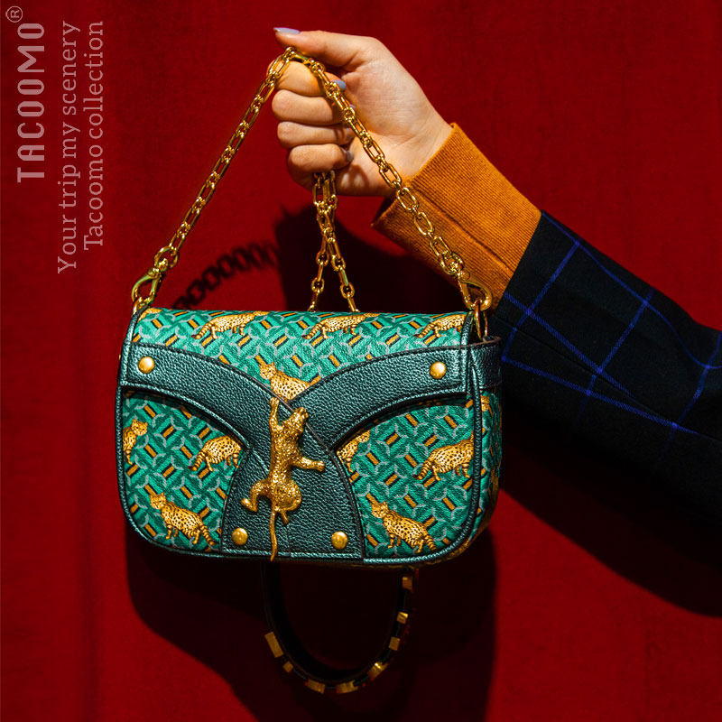 大犬乌马tacoomo2020新款女包单肩斜挎字母链条迷你包腋下小方包