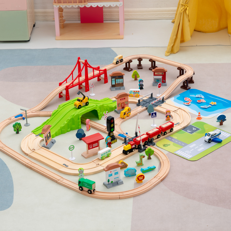 勒酷玩具木质轨道电动车玩具