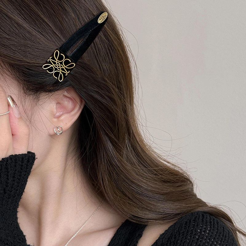 黑色丝绒复古合金字母掰掰夹韩国发卡碎发夹BB夹刘海夹女时尚发饰,饰品/流行首饰/时尚饰品新,发饰,淘宝优惠券,粉丝福利购,淘宝优惠卷