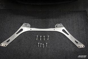 宝马G20/G28新三系顶吧加强件发动机舱325 330 320平衡杆前稳定M3