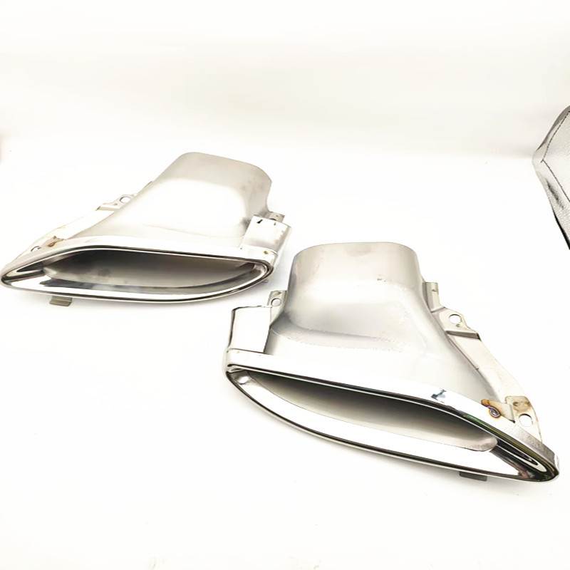 适用奔驰排气管尾喉罩 A2054901127 A2054901227 W205 C200 C260