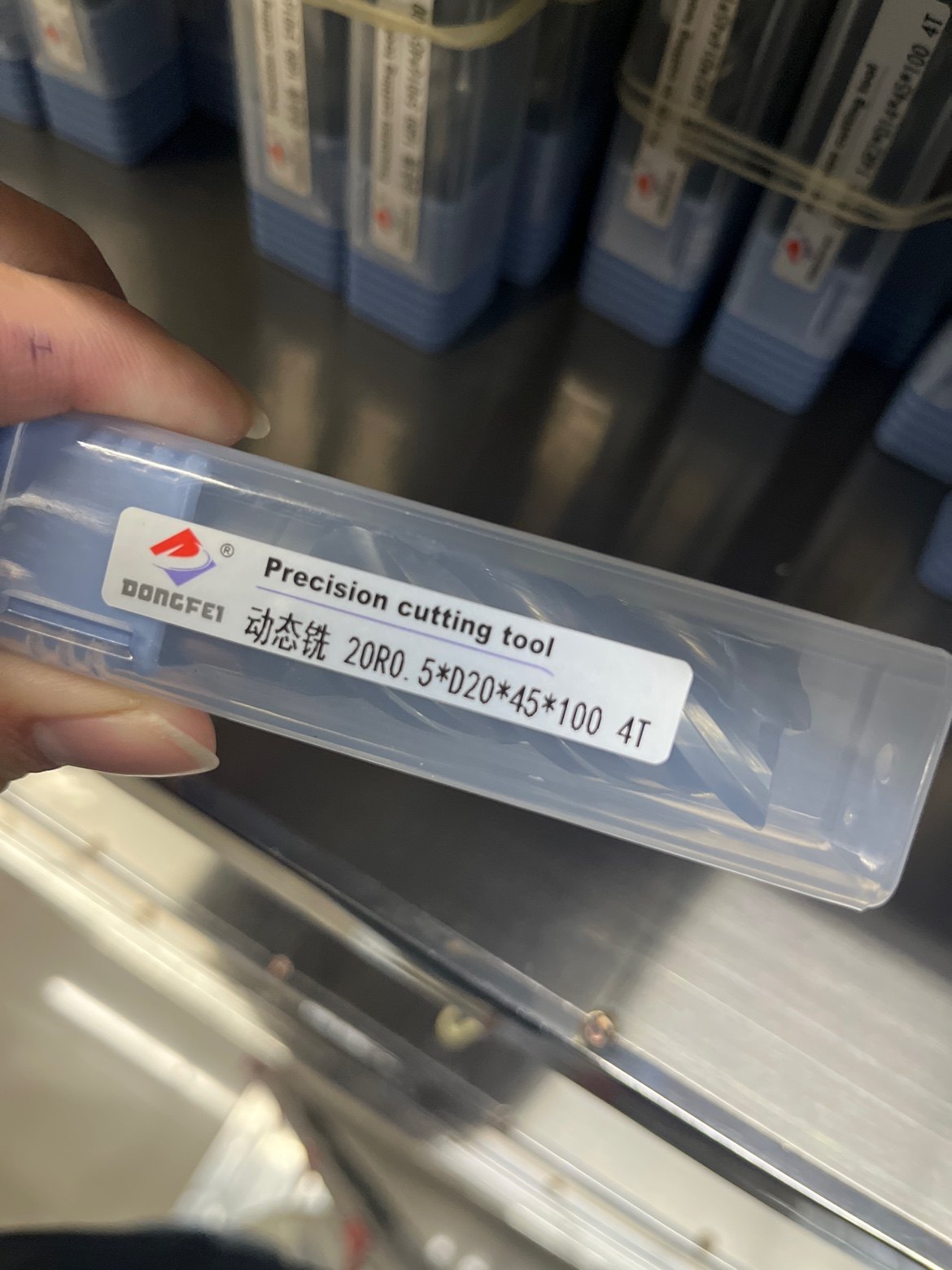 钨钢圆鼻动态铣刀不等分螺旋角DONGFEI数控刀具钨钢合金4刃立铣刀