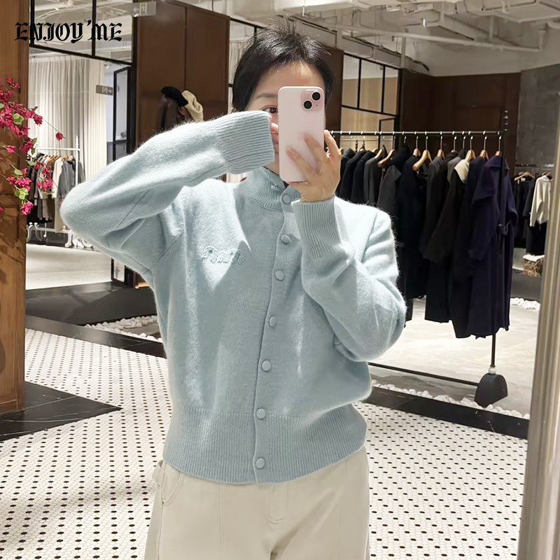 ENJOYME韩系高领单排扣针织衫
