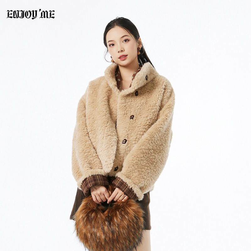 ENJOYME牛角扣毛毛绒外套