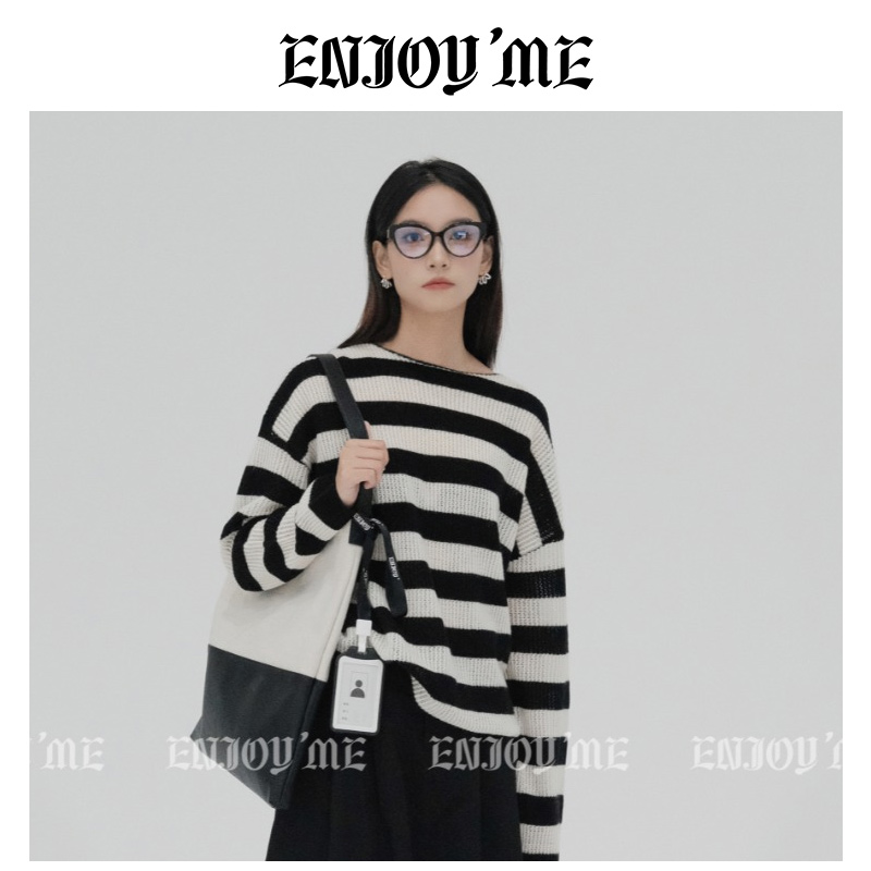 ENJOYME商场同款韩版黑白条纹针织衫女秋季新款宽松慵懒斜肩毛衣