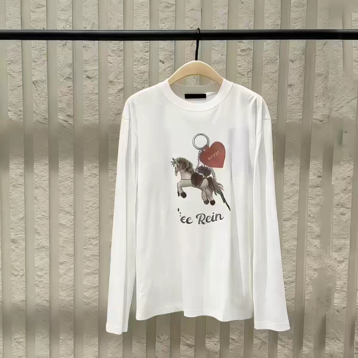 正品2026春新品马年系列怀旧印花含亚麻白色长袖T恤 MBF1TEE034