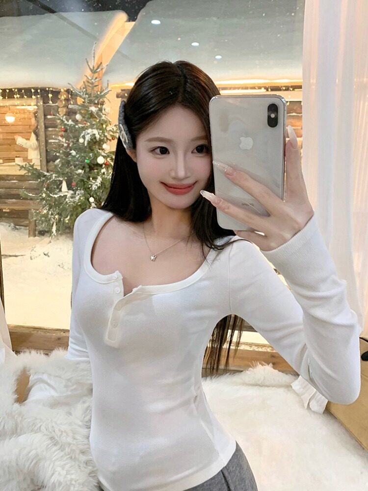 JINGLI 스튜디오 핫 걸 레드 스퀘어 넥 긴팔 티셔츠 여성 가을 ??기본 슬림 스트레치 바닥 탑