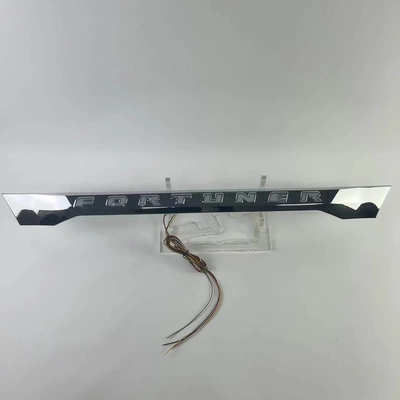 适用于Toyota Fortuner奔跑者者12-15款FortunerLED贯穿灯尾灯